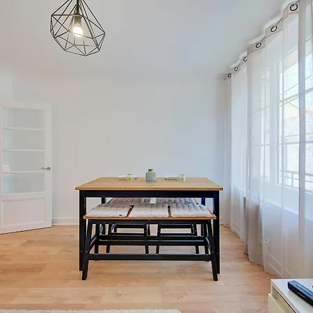 L'oiseau Blanc / - Piscine Du Daire *