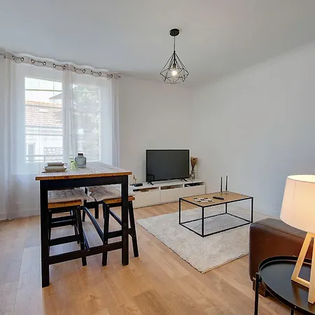 L'oiseau Blanc / - Piscine Du *