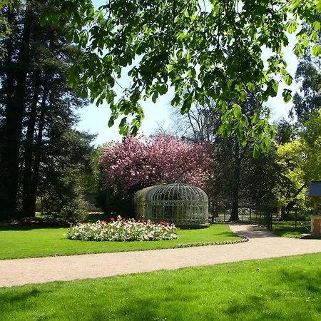 L'oiseau Blanc / - Piscine Du 公寓 *